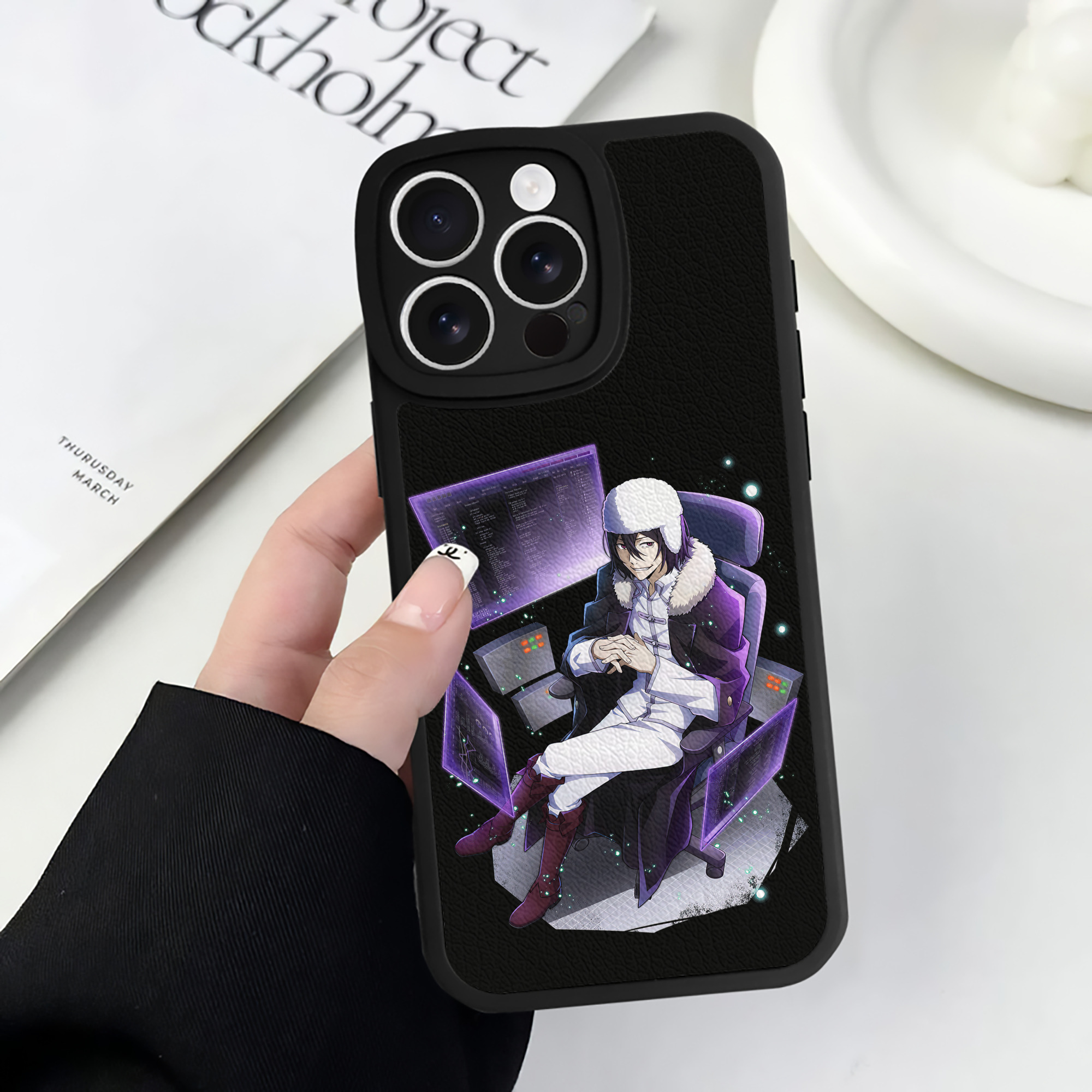 （画像用） 文豪ストレイドッグス Bungo Stray Dogs 【iPhone 16シリーズ対応】シリコンスマホケース（レザー調） 材質：シリコン
